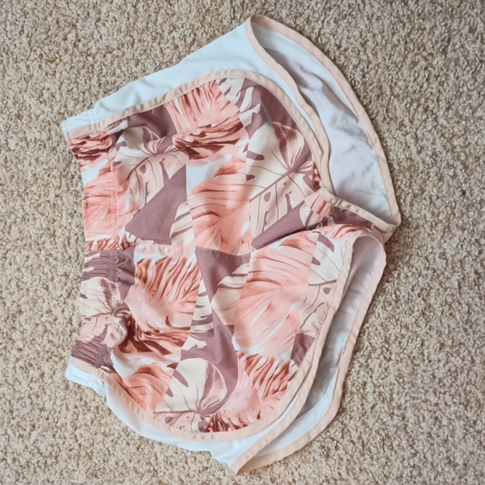 women's nike shorts